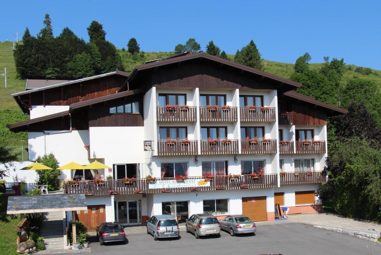 Hôtel Le Christania Bellevaux Exterior foto